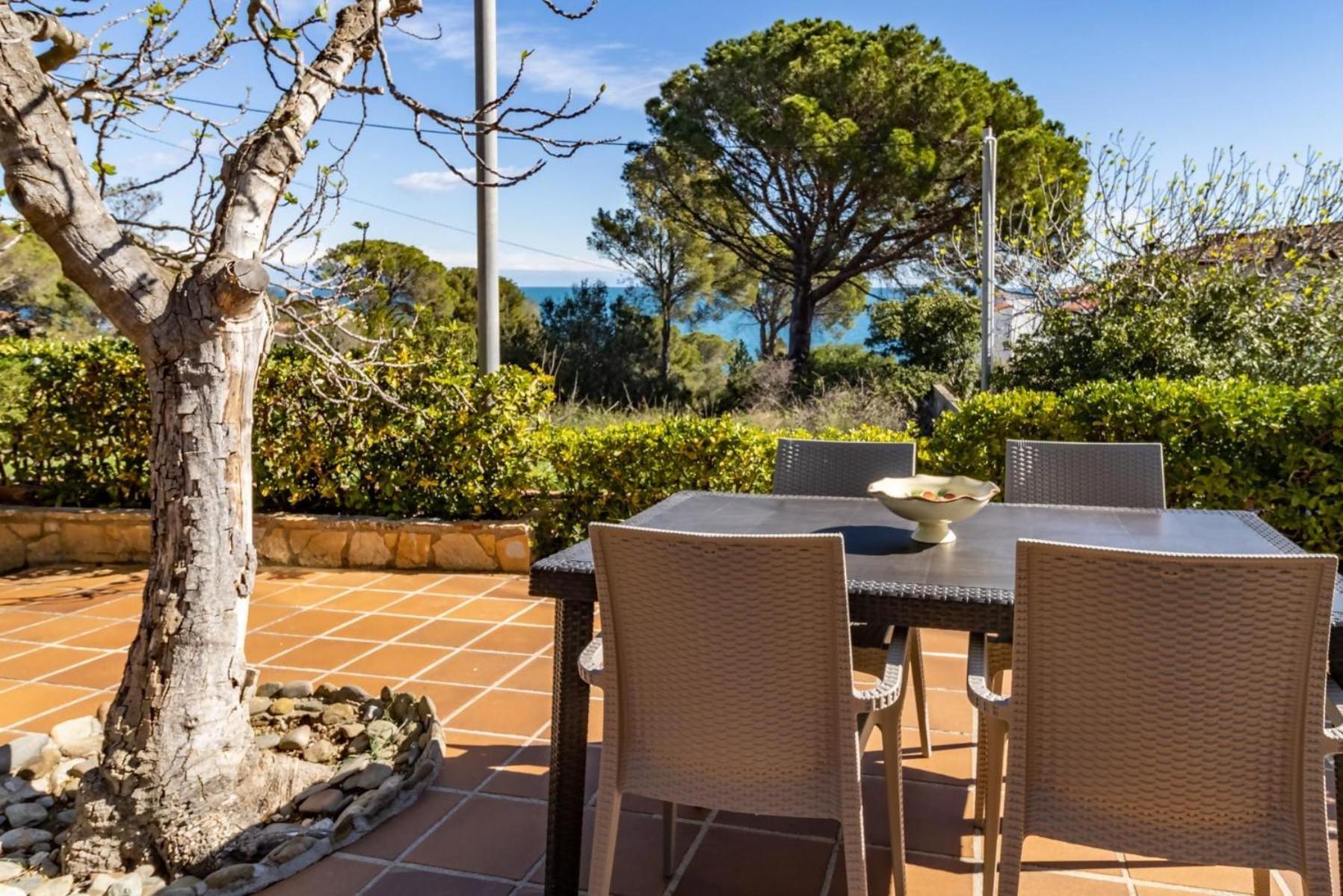 Port De La Selva 94 Con Amplio Jardin *